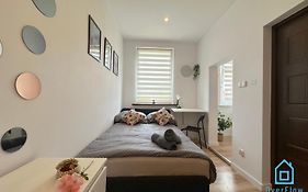 Birch Studio - Peaceful Retreat, 10 Minutes To Gdansk Old Town & Seaside